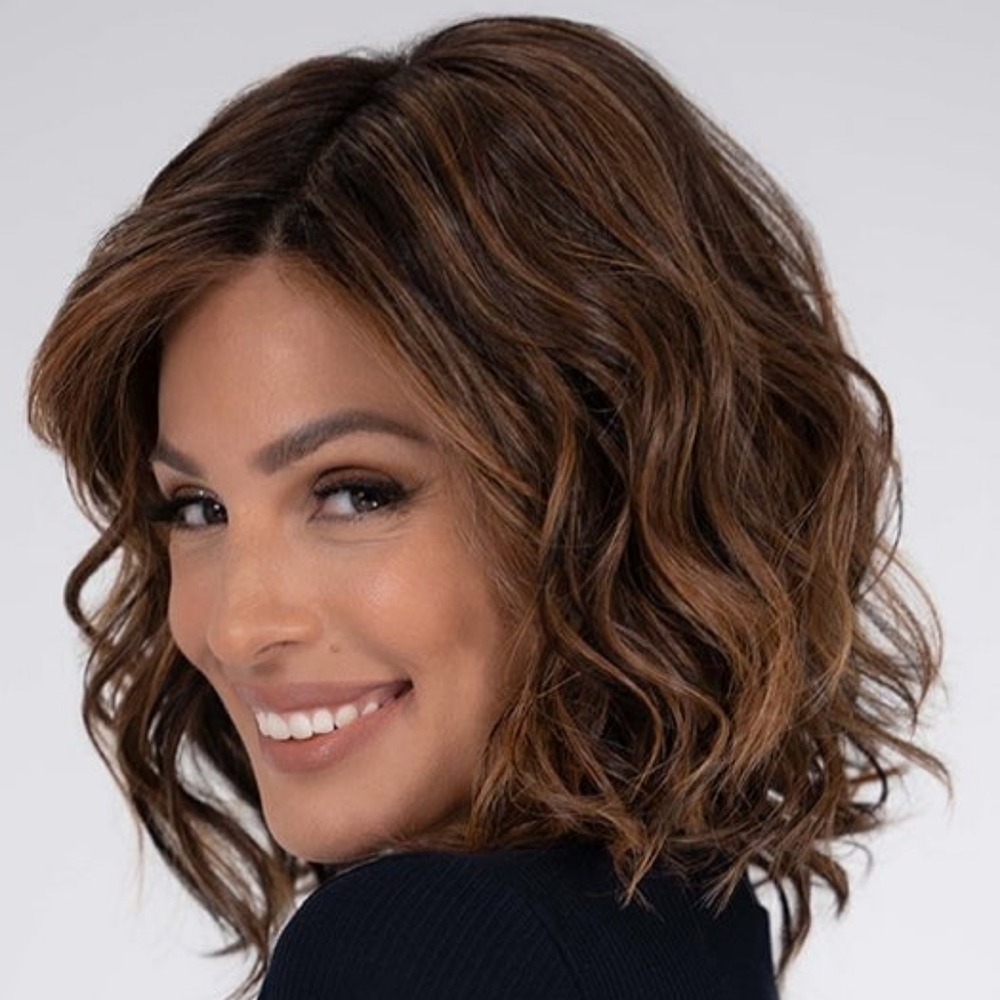😍 Dark Chestnut Brown Wavy Curly Shoulder Length Wig from Wigsbuy Anna Emma
